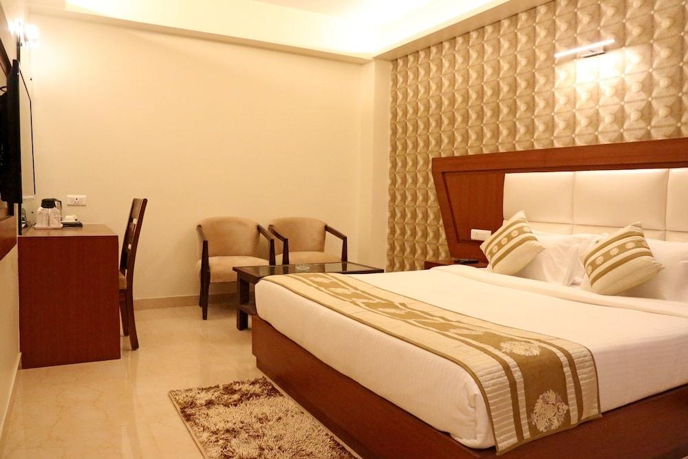 Hotel Varanasi Inn Bagian luar foto