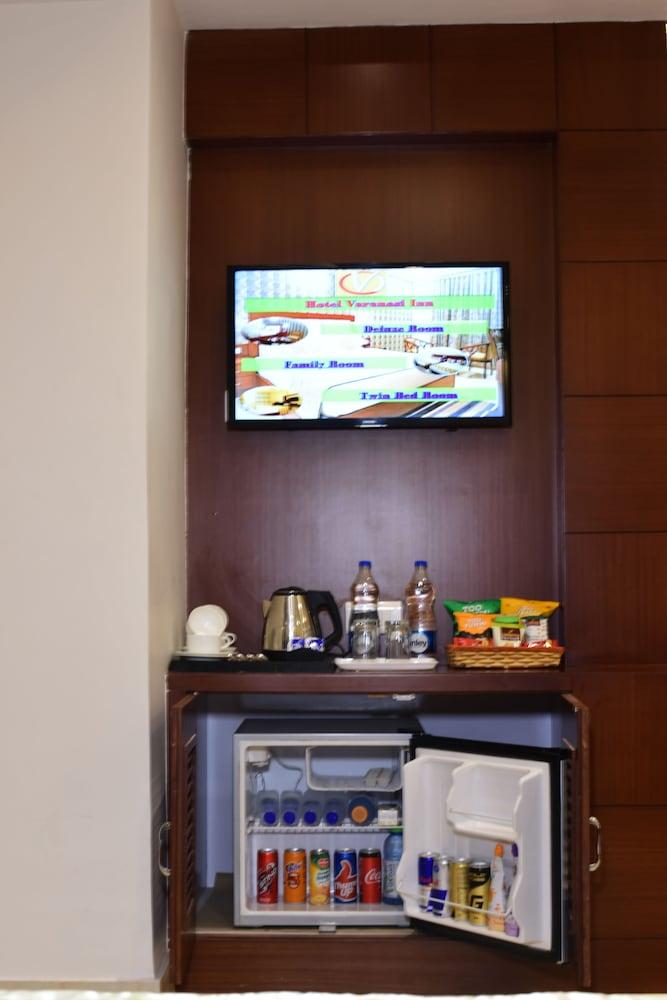 Hotel Varanasi Inn Bagian luar foto