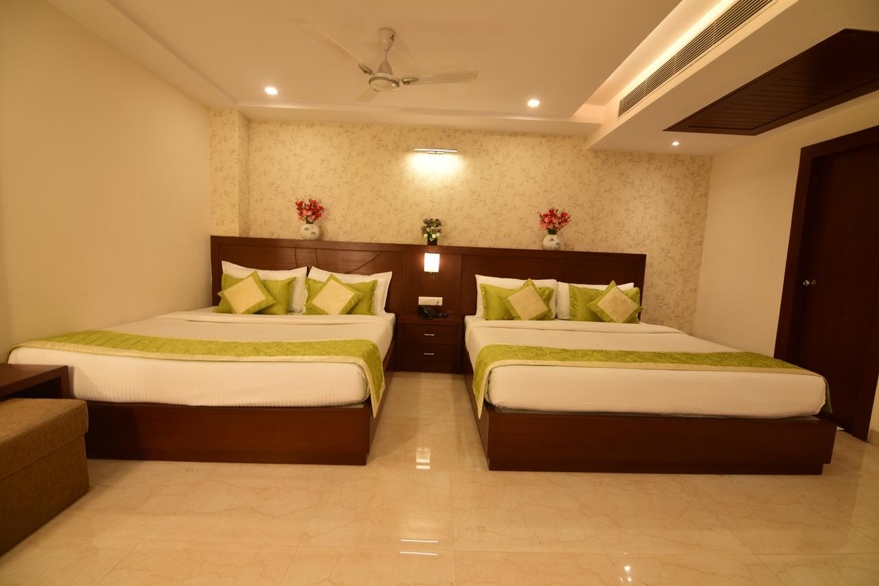 Hotel Varanasi Inn Bagian luar foto